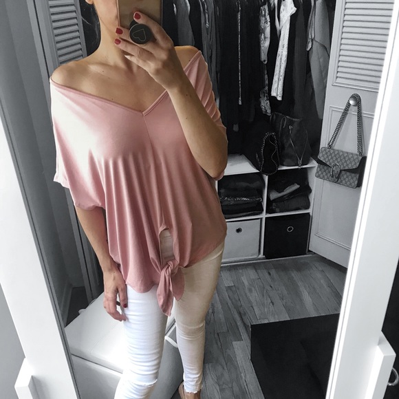 LAST 2✨Dusty Pink Solid Loose Fit Front Tie Top - Picture 2 of 8